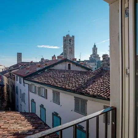 Altana Apartment Bergamo